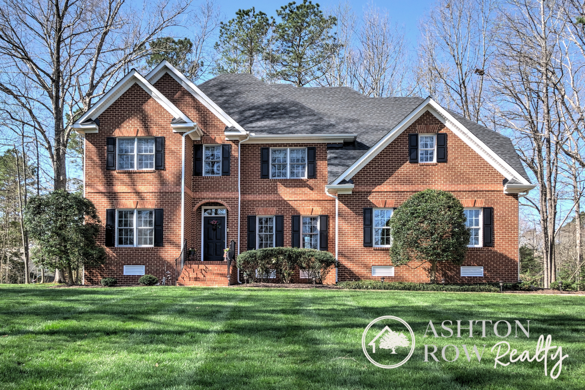 Ashton Row - Ashton Row Realty - Sinnett - Homes For Sale Mid